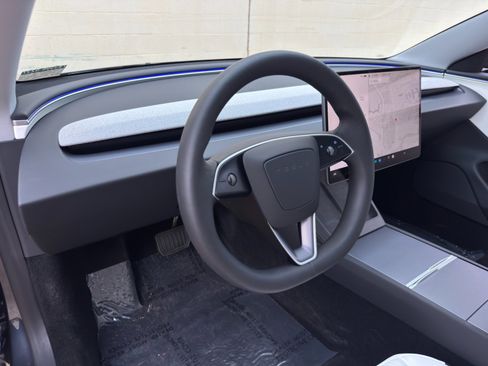 Used 2024 Tesla Model 3 RWD image 14