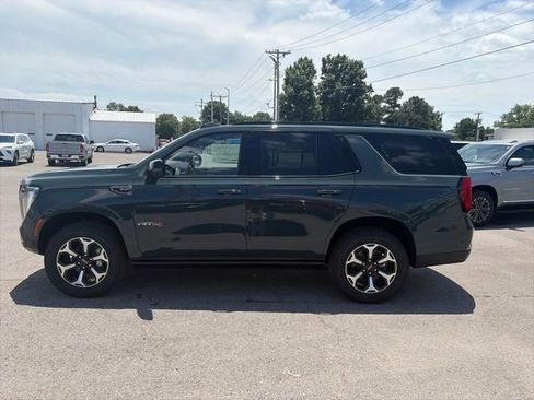 New 2026 GMC Yukon AT4 w/ AT4 Premium Package AWD/4WD image 3