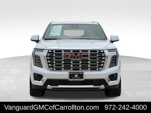 New 2026 GMC Yukon Denali w/ Denali Reserve Package AWD/4WD image 7