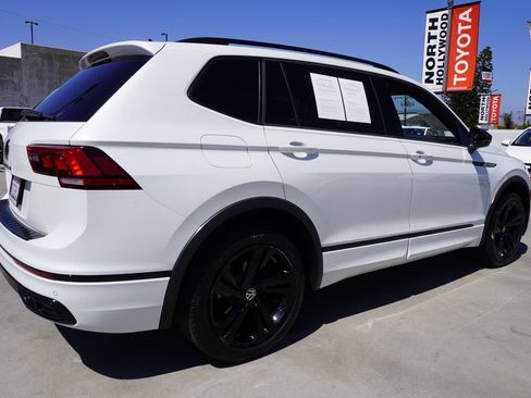 Used 2023 Volkswagen Tiguan SE R-Line FWD image 7