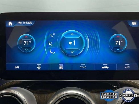 Used 2021 Mercedes-Benz GLC 300 image 54