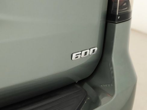 Used 2023 Cadillac Escalade ESV Premium Luxury AWD/4WD image 36