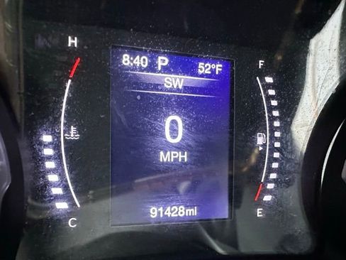 Certified 2020 Jeep Compass Latitude image 8