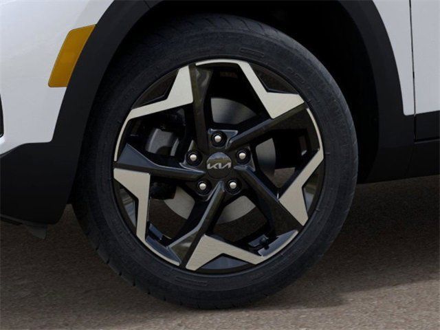 Used 2025 Kia Seltos S FWD image 9