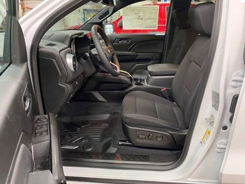 New 2026 Chevrolet Colorado LT w/ Advanced Trailering Package image 9