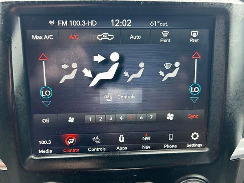 Used 2022 RAM 1500 Classic Warlock AWD/4WD image 25