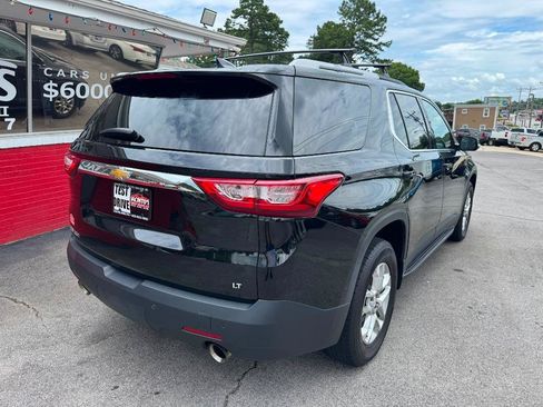 Used 2018 Chevrolet Traverse LT FWD image 8