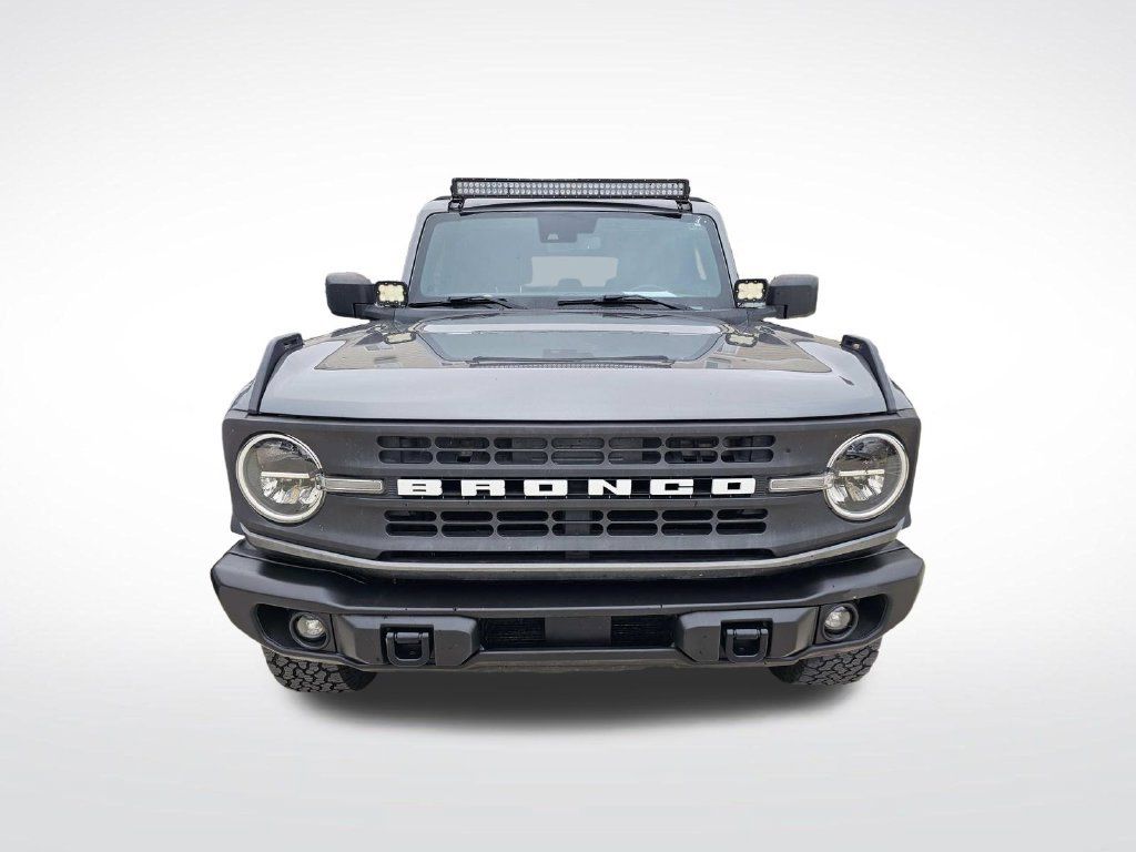 Used 2022 Ford Bronco Black Diamond AWD/4WD image 3