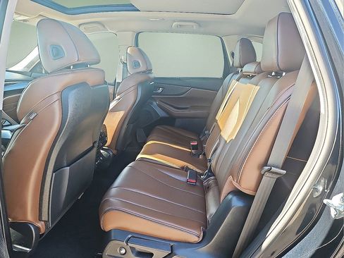 Used 2022 Acura MDX SH-AWD w/ Advance Package image 14