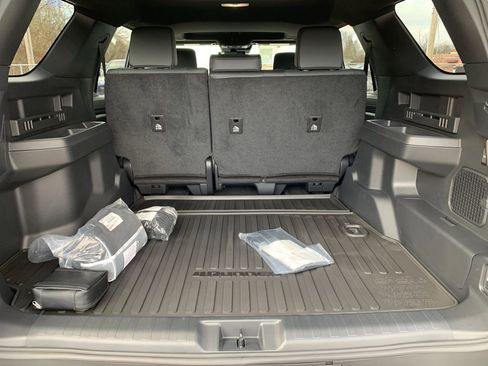New 2026 Toyota 4Runner TRD Off-Road Premium AWD/4WD image 17