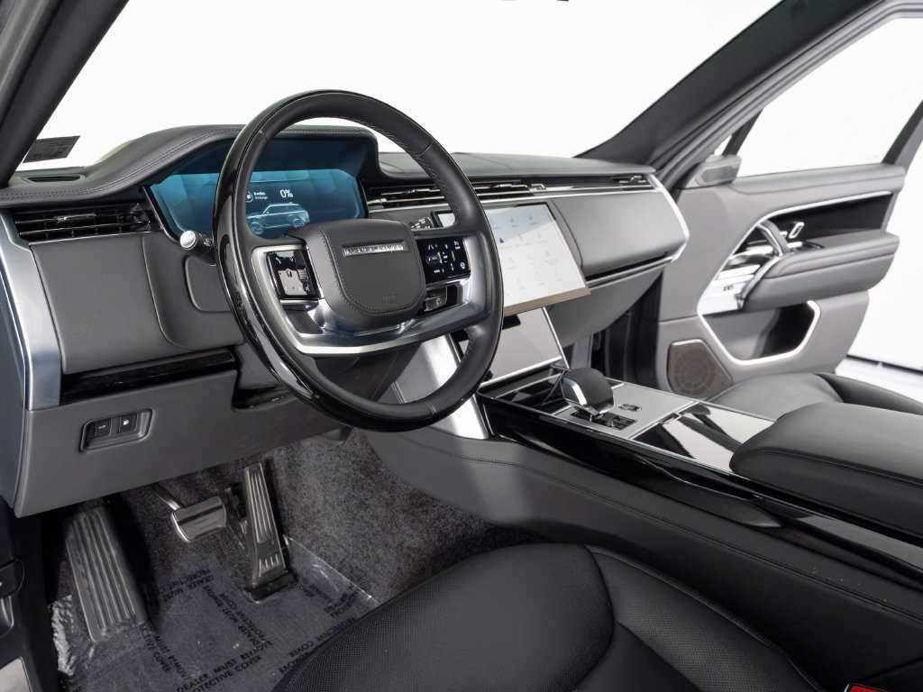 Used 2024 Land Rover Range Rover Autobiography AWD/4WD image 16