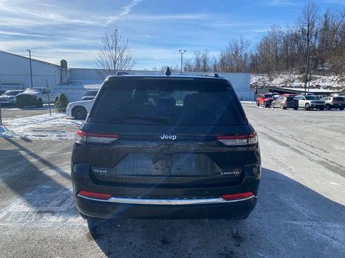 Certified 2024 Jeep Grand Cherokee Limited image 3