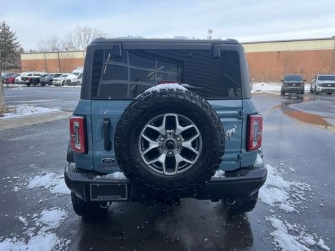 Used 2023 Ford Bronco Badlands image 6