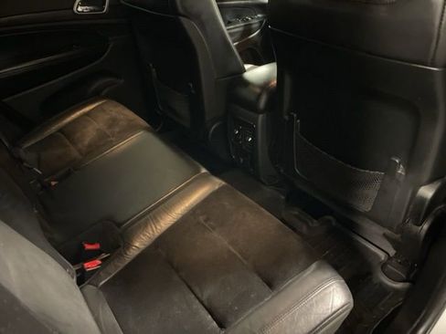 Used 2018 Jeep Grand Cherokee Altitude image 53