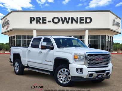 Used 2016 GMC Sierra 2500 Denali w/ Duramax Plus Package