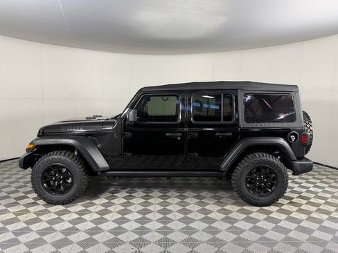 Used 2022 Jeep Wrangler Unlimited Sport AWD/4WD image 11