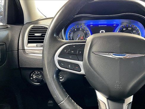 Used 2021 Chrysler 300 Touring w/ Sport Appearance Package RWD image 16