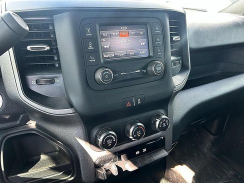 Used 2024 RAM 3500 Tradesman w/ Chrome Appearance Group AWD/4WD image 12
