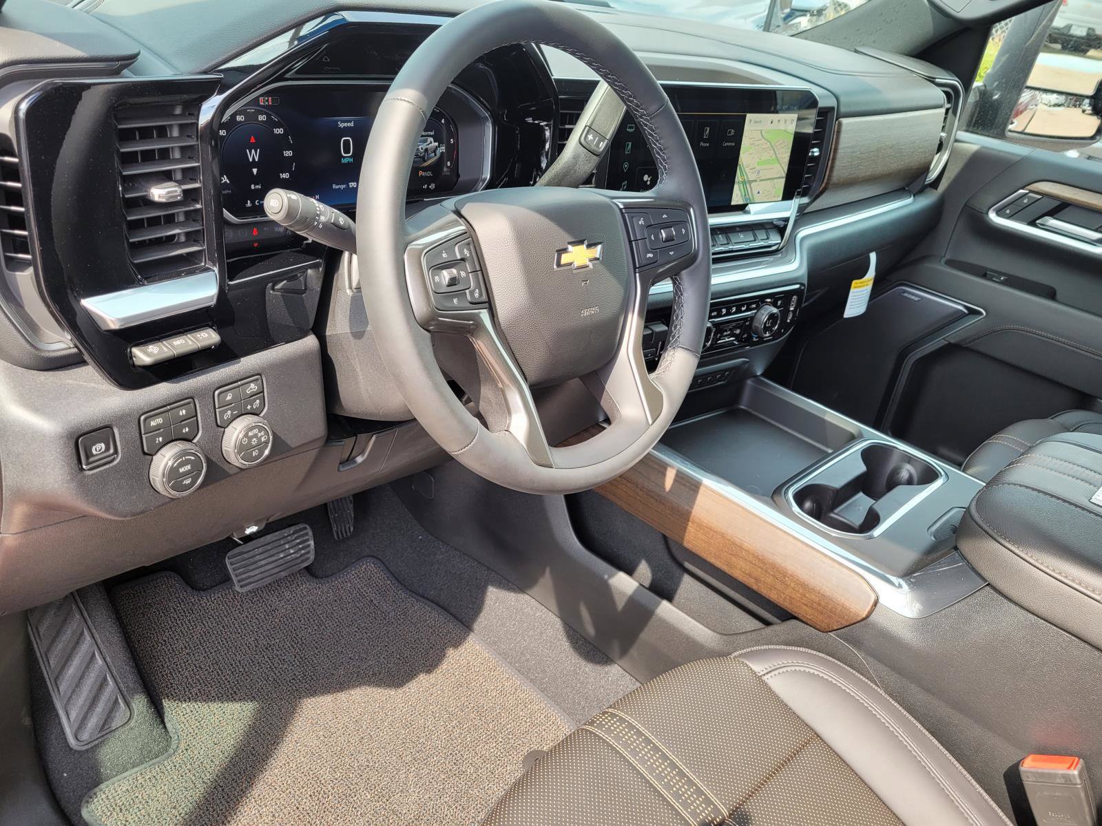New 2026 Chevrolet Silverado 2500 High Country w/ High Country Premium Package AWD/4WD image 17