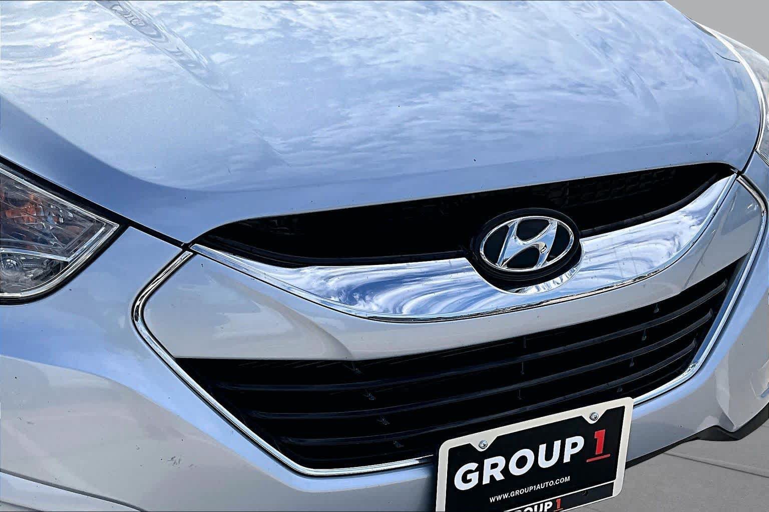 Used 2012 Hyundai Tucson Limited FWD image 28