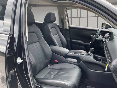 Certified 2025 Honda HR-V EX-L image 27