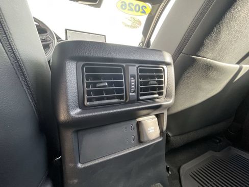 Used 2026 Toyota 4Runner TRD Off-Road Premium AWD/4WD image 22