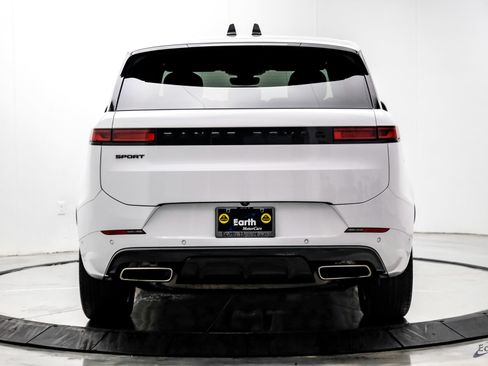 Used 2024 Land Rover Range Rover Sport Dynamic SE AWD/4WD image 12