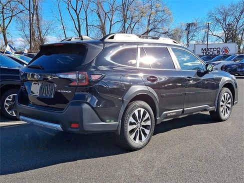 Used 2023 Subaru Outback Limited image 6