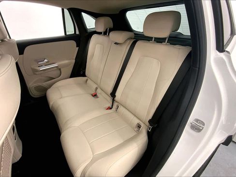 New 2026 Mercedes-Benz GLA 250 image 7