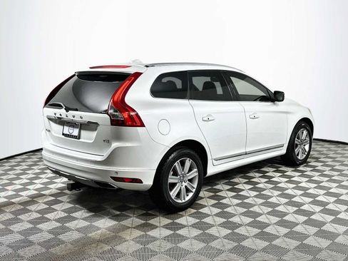 Used 2017 Volvo XC60 T5 Inscription w/ Preferred Option Package FWD image 7