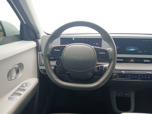 Used 2024 Hyundai Ioniq 5 SEL image 12