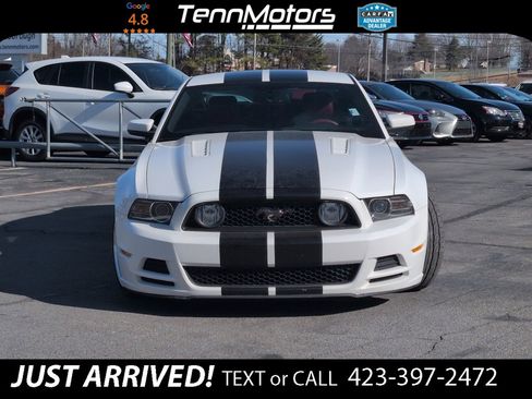 Used 2013 Ford Mustang GT Premium image 2