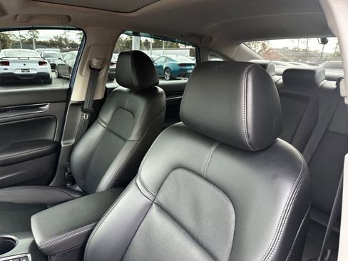 Used 2024 Honda Civic Touring image 25