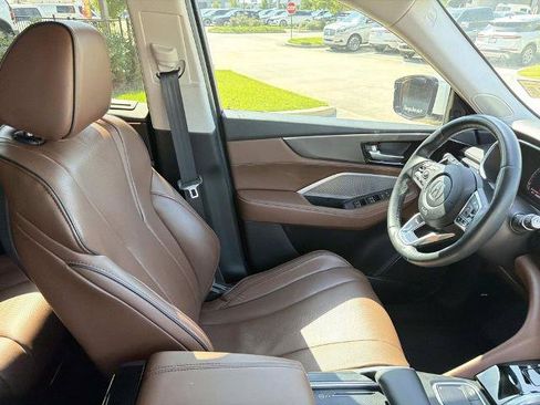 Used 2024 Acura MDX SH-AWD w/ Advance Package image 13