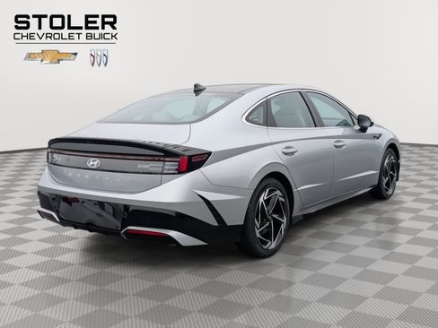 Used 2024 Hyundai Sonata SEL w/ Convenience Package image 5