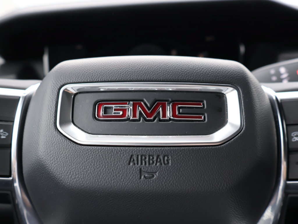 Used 2026 GMC Acadia Elevation w/ Elevation Premium Package AWD/4WD image 28