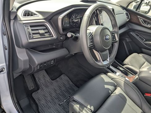 Used 2023 Subaru Ascent Touring AWD/4WD image 16