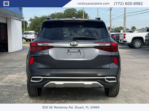 Used 2021 Kia Seltos S FWD image 4