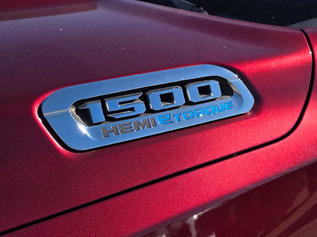 Certified 2021 RAM 1500 Laramie AWD/4WD image 12