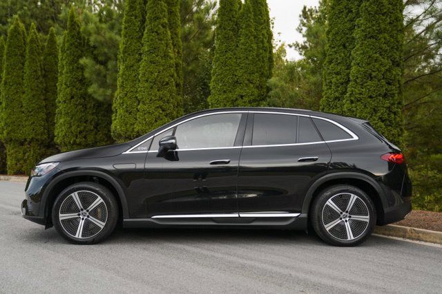 Used 2023 Mercedes-Benz EQE 350+ 4MATIC SUV image 5