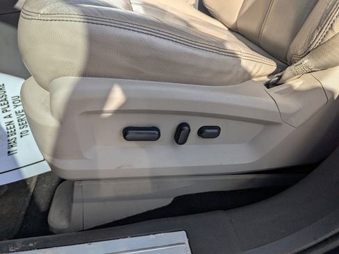 Used 2012 Ford Edge Limited image 10