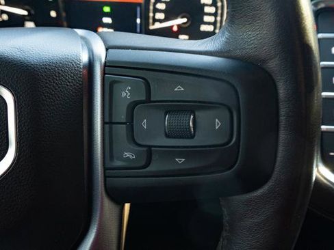 Used 2021 GMC Yukon SLT w/ SLT Luxury Package image 14