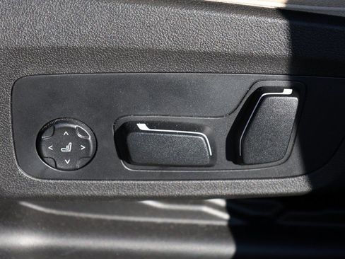 Used 2025 BMW X4 xDrive30i image 17