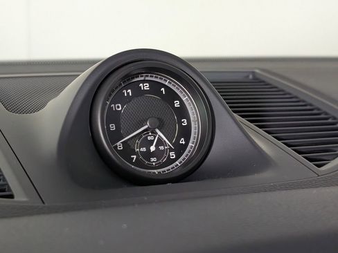 New 2026 Porsche Macan S image 31