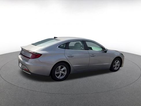 Used 2023 Hyundai Sonata SE FWD image 15