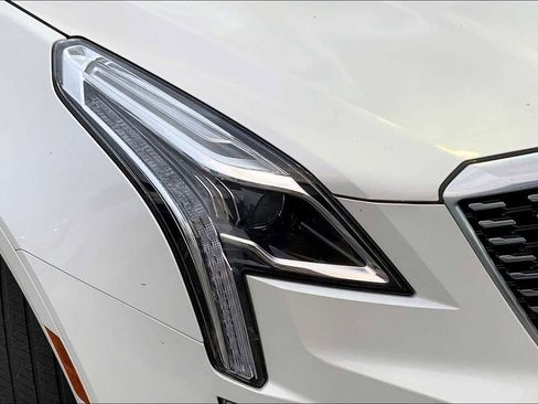 Used 2022 Cadillac XT5 Premium Luxury w/ Technology Package image 26