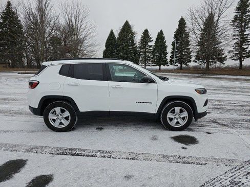 Used 2022 Jeep Compass Latitude w/ Convenience Group image 7