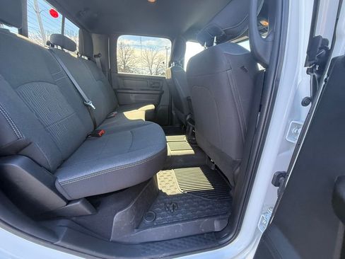 Used 2024 RAM 3500 Tradesman w/ Chrome Appearance Group image 19