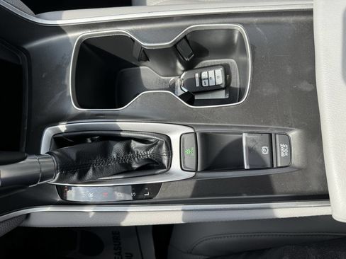 Used 2018 Honda Accord EX-L image 23