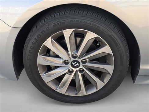 Used 2017 Hyundai Sonata Sport w/ Cargo Package FWD image 10